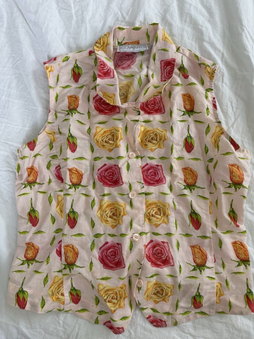 Edward Floral Collared Button Blouse Women's L Vintage Grandmacore Cottagecore